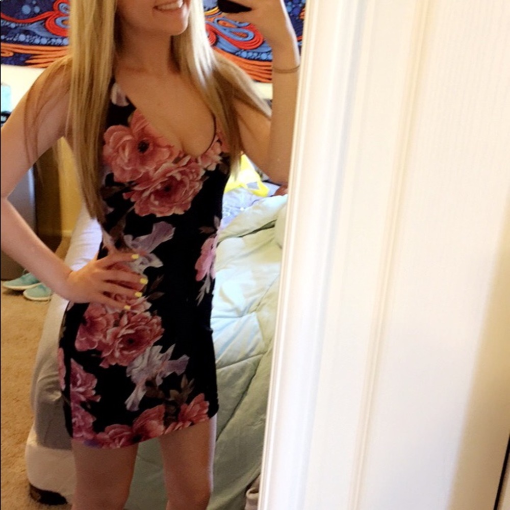 velvet & floral tight dress